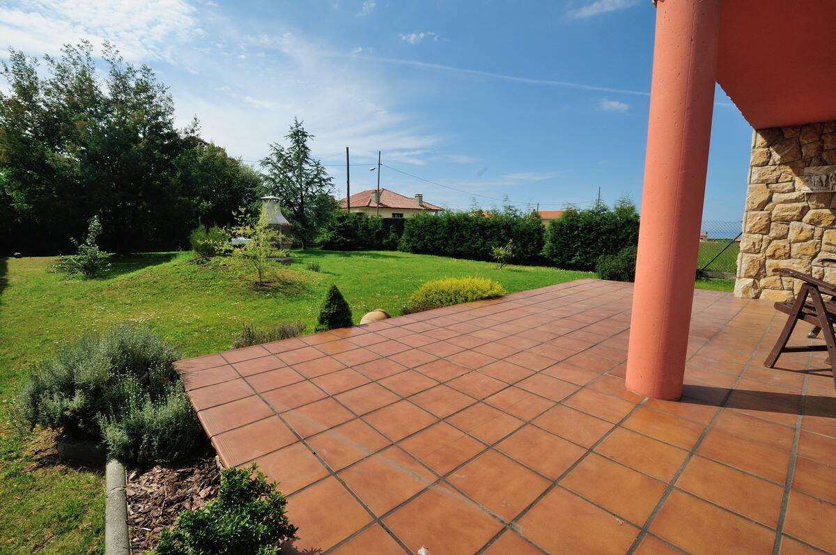 Maison 121 m² Albuerne, jardin clôturé et barbecue - Photo 3