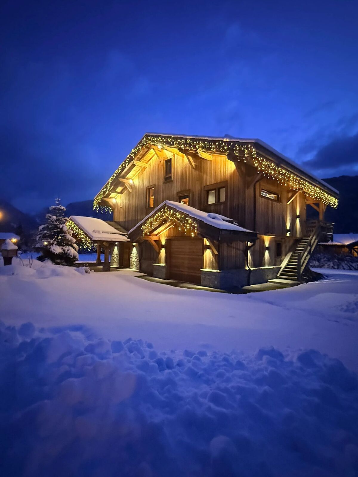 Chalet 12 pers. à Samoëns, jacuzzi et ménage quotidien - Photo 1
