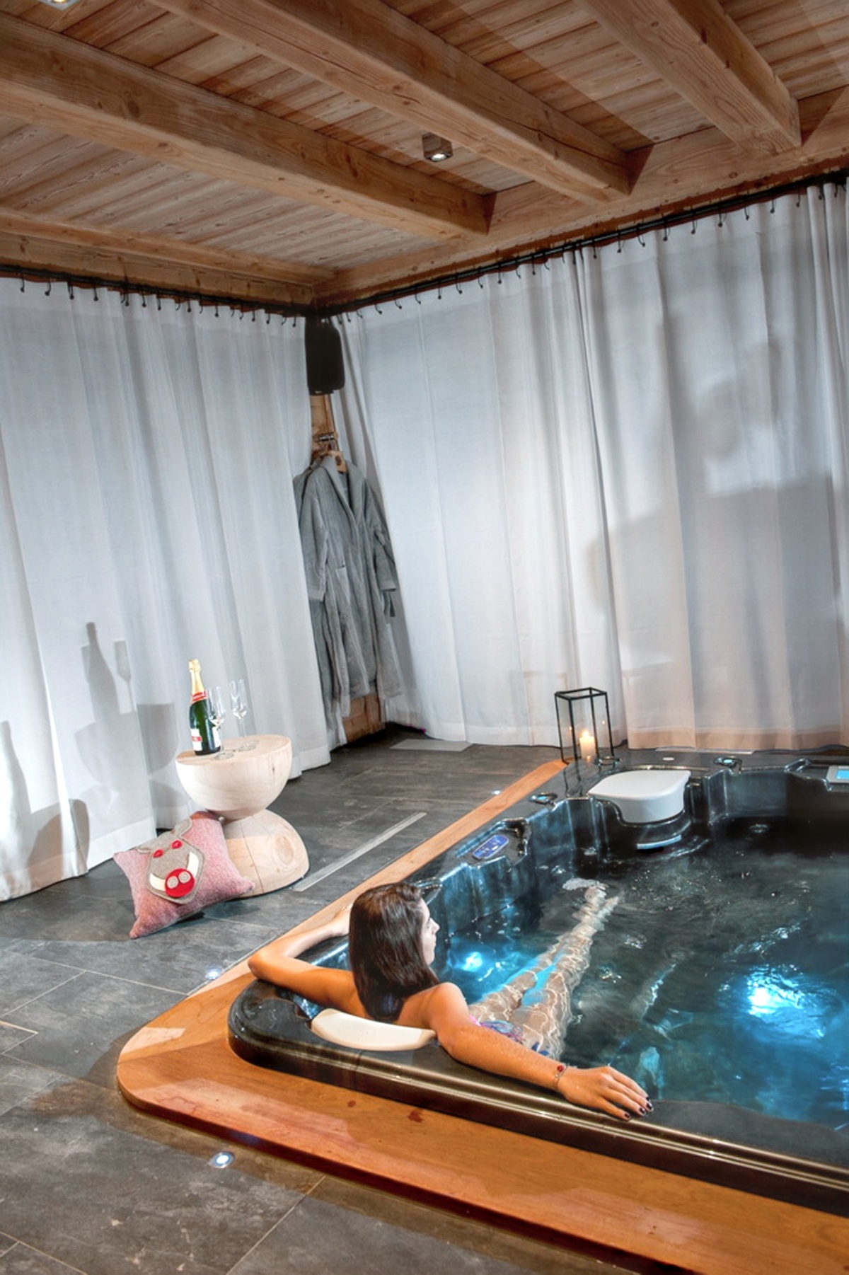 Chalet 12 pers. à Samoëns, jacuzzi et ménage quotidien - Photo 6
