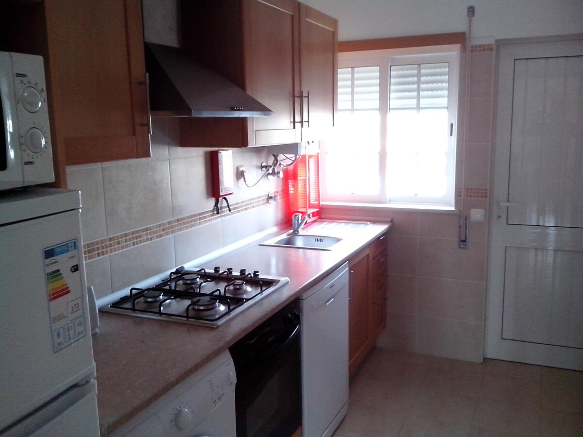 Appartement 60 m² avec piscine et balcon vue montagne - Photo 9