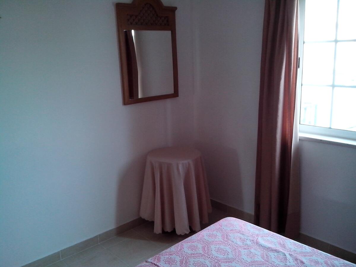 Appartement 60 m² avec piscine et balcon vue montagne - Photo 12