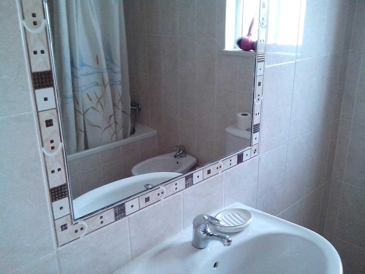 Appartement 60 m² avec piscine et balcon vue montagne - Photo 13