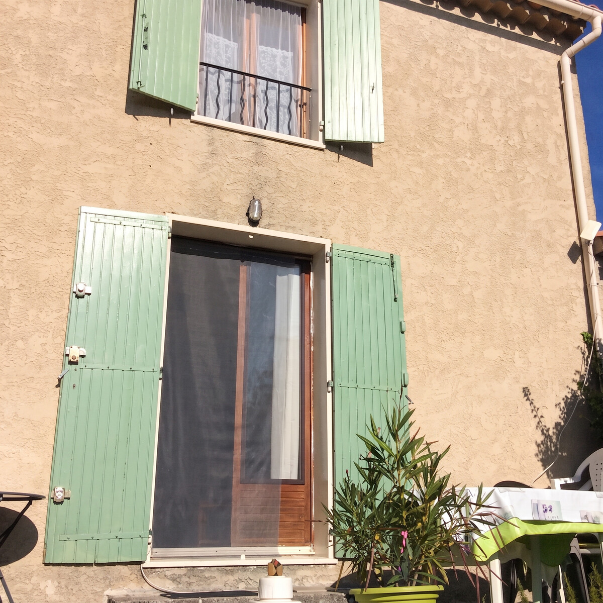 Maison 4 pers. avec jardin clôturé et vue montagne à Vachères - Photo 14