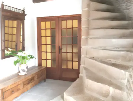 Maison avec superbe jardin et cheminée à Sougéal, 7 pers. : photo 6