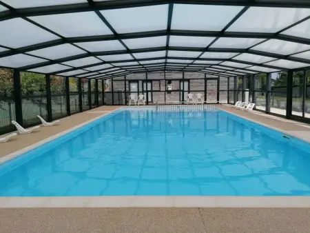 Chalet enchanteur à Arzal avec vue sur lac et piscine partagée - Photo 13