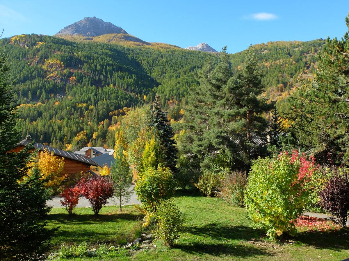 Chalet 110 m² Saint-Chaffrey, 10 pers., cheminée et terrasse - Photo 18