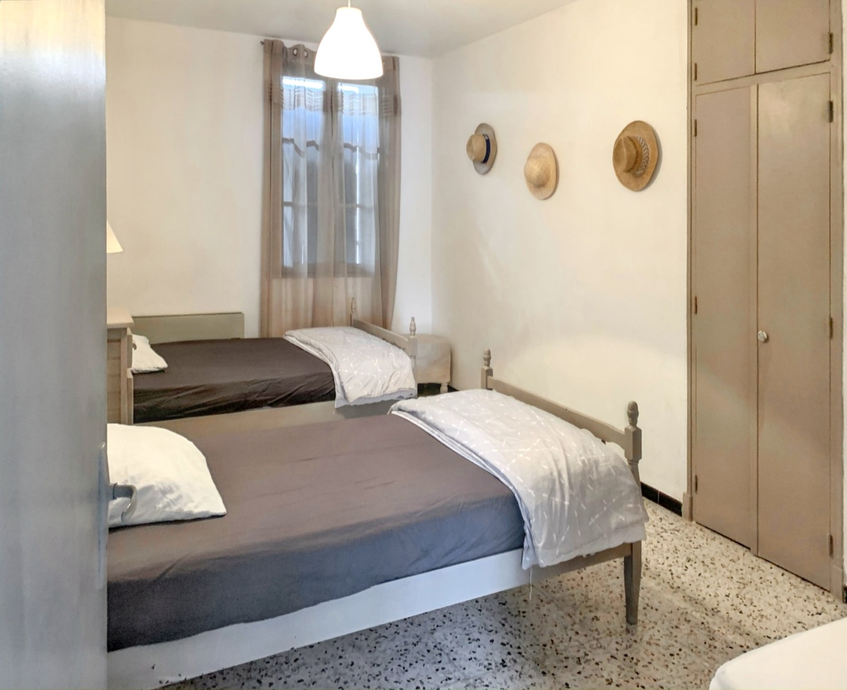 Appartement 2 étoiles à Orgnac-l'Aven, piscine été - Photo 29