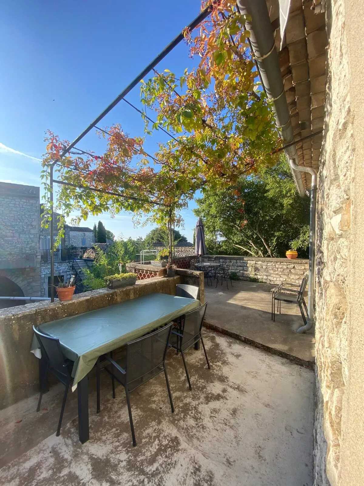 Appartement 2 étoiles à Orgnac-l'Aven, piscine été - Photo 35