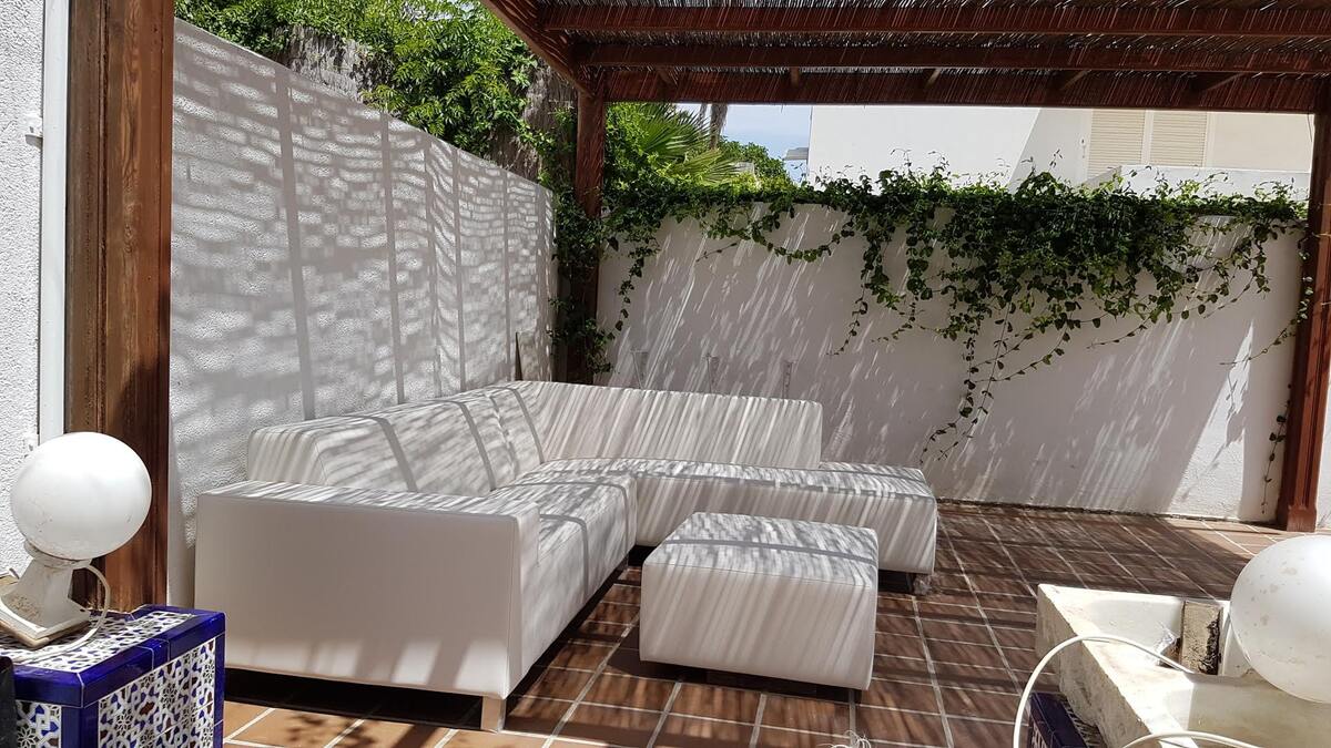 Maison 420 m² avec piscine et jacuzzi à Vera - Photo 2