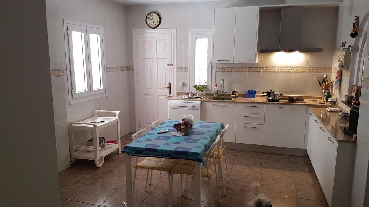 Maison 420 m² avec piscine et jacuzzi à Vera - Photo 16