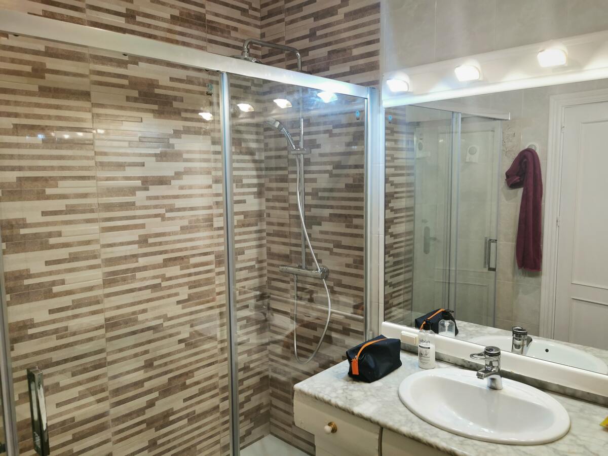 Maison 420 m² avec piscine et jacuzzi à Vera - Photo 31