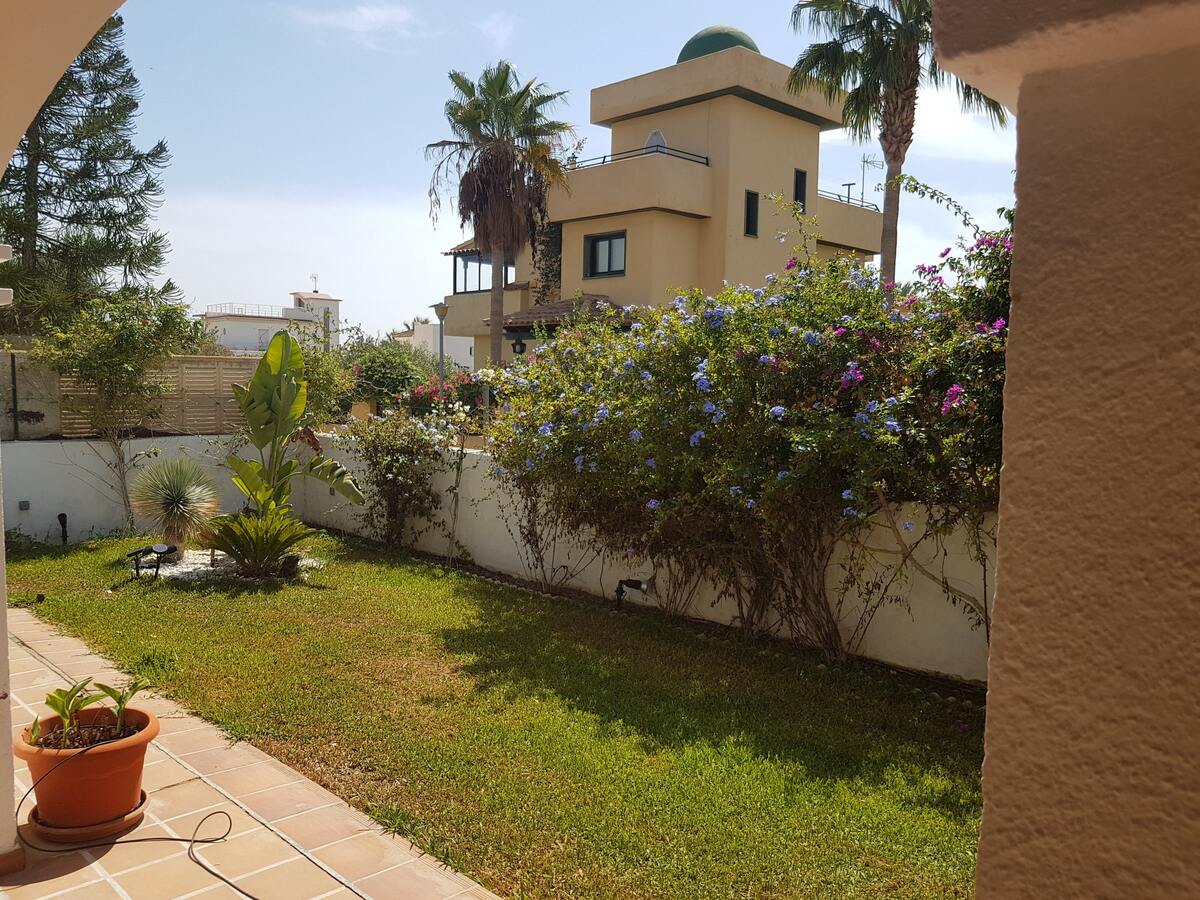 Maison 420 m² avec piscine et jacuzzi à Vera - Photo 35