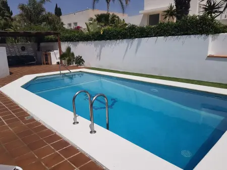 Location maison à Vera, Maison spacieuse avec piscine privée à Vera, 420 m²