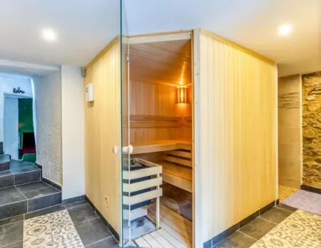 Manoir avec sauna, jardin clos et salle de jeux à Aywaille : photo 16