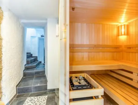 Manoir avec sauna, jardin clos et salle de jeux à Aywaille : photo 17