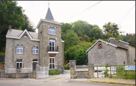 Manoir avec sauna, jardin clos et salle de jeux à Aywaille : photo 24