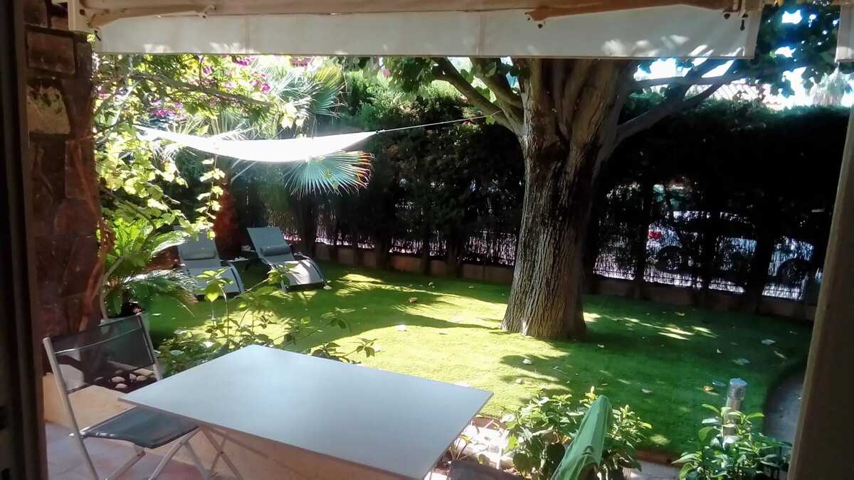 Appartement avec jardin et barbecue à Saint-Raphaël - Photo 2