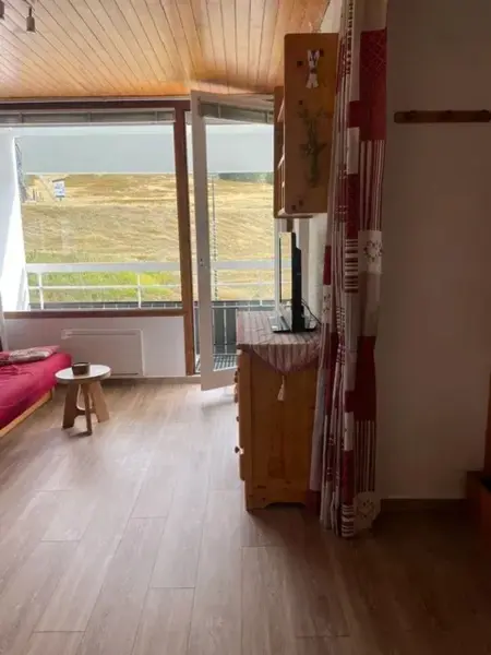 Appartement 34 m² à Chamrousse avec balcon et vue montagne : photo 3