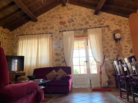 Maison spacieuse à Aldehuela de la Bóveda - Jardin privé 217m² - Photo 3