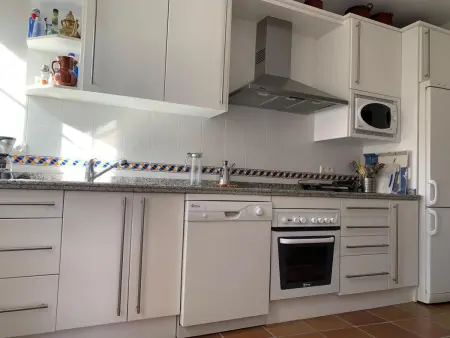 Maison spacieuse à Aldehuela de la Bóveda - Jardin privé 217m² - Photo 7