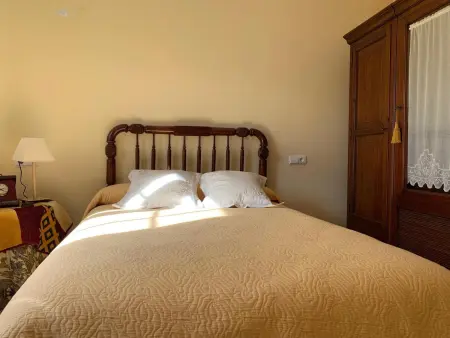 Maison spacieuse à Aldehuela de la Bóveda - Jardin privé 217m² - Photo 10