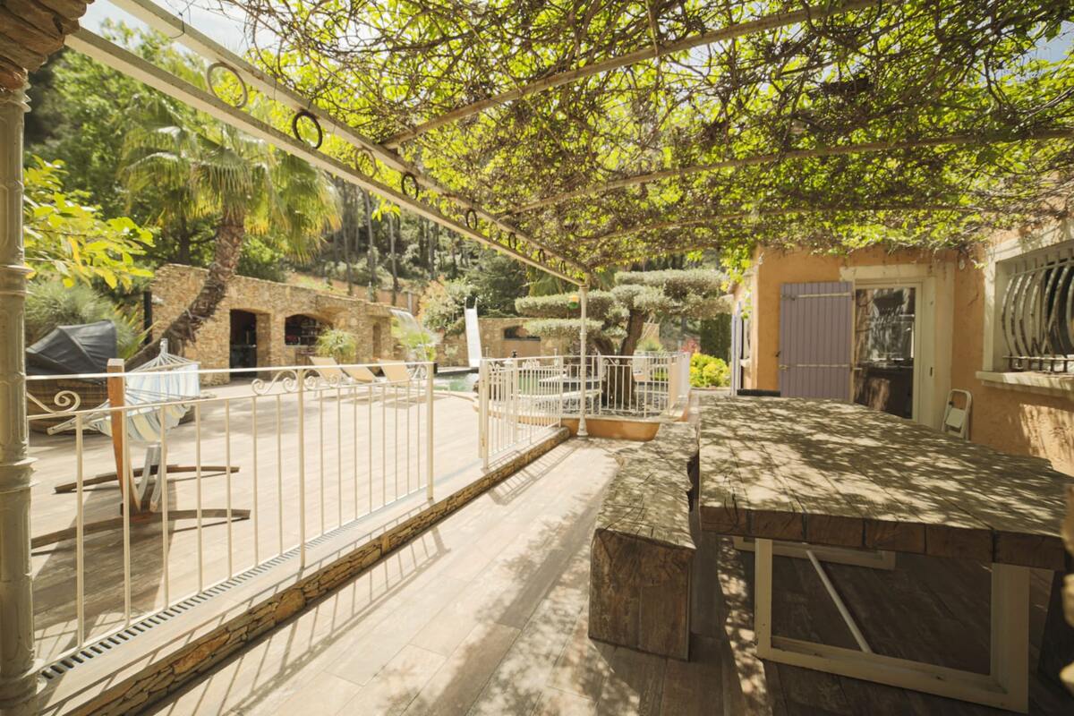 Villa 12 pers., piscine & jacuzzi à Aubagne - Photo 2