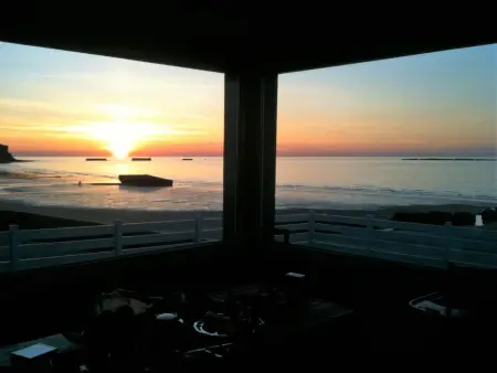 Maison 6 chambres avec vue mer et jardin à Arromanches-les-Bains : photo 6