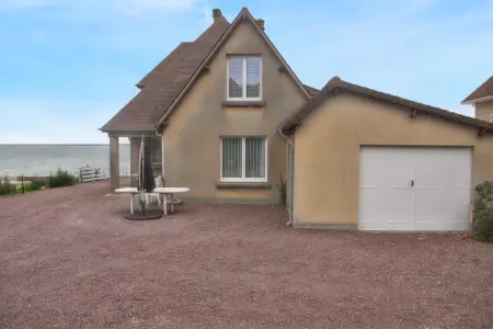 Maison 6 chambres avec vue mer et jardin à Arromanches-les-Bains : photo 19