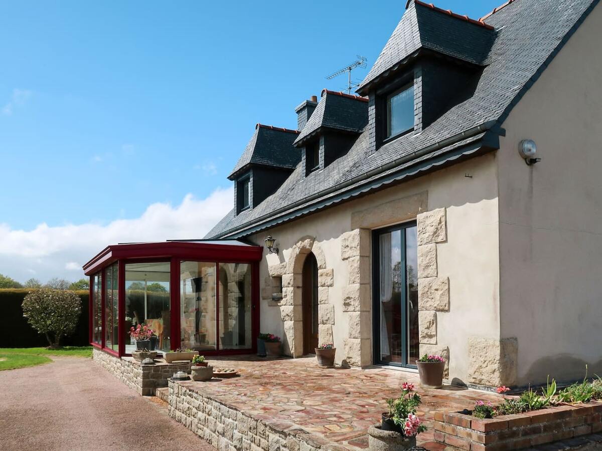 Maison 120 m² Pédernec : 3 chambres, jardin clos et barbecue - Photo 5