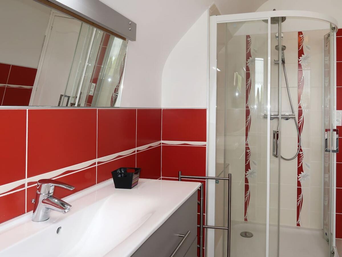 Maison 120 m² Pédernec : 3 chambres, jardin clos et barbecue - Photo 15