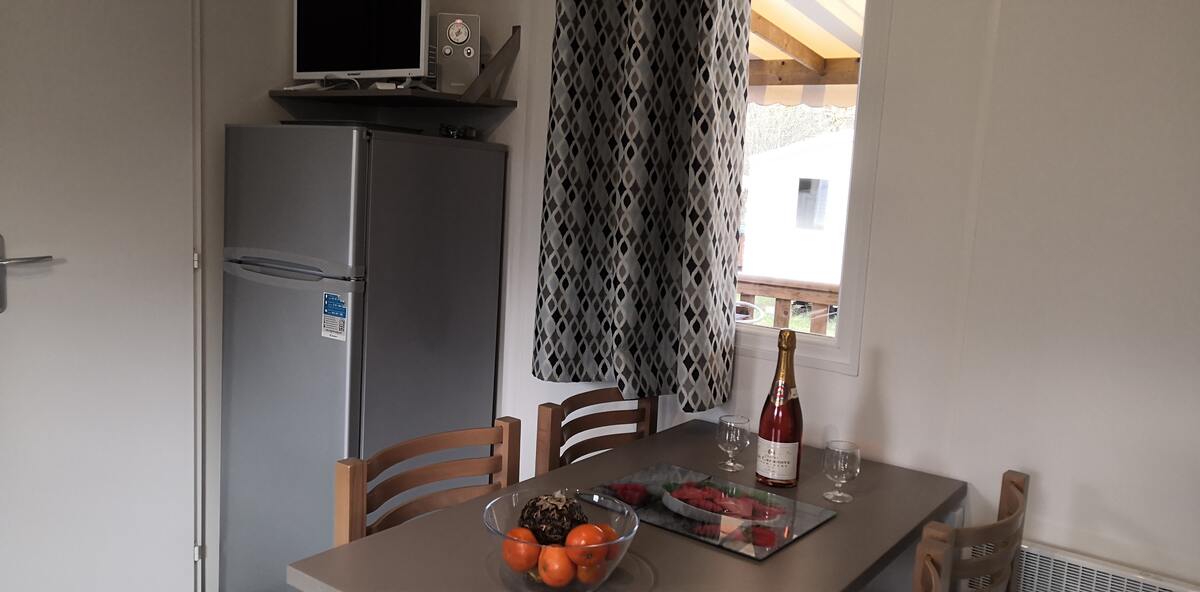Bungalow 6 pers. à Onzain avec piscine et piste de pétanque - Photo 4
