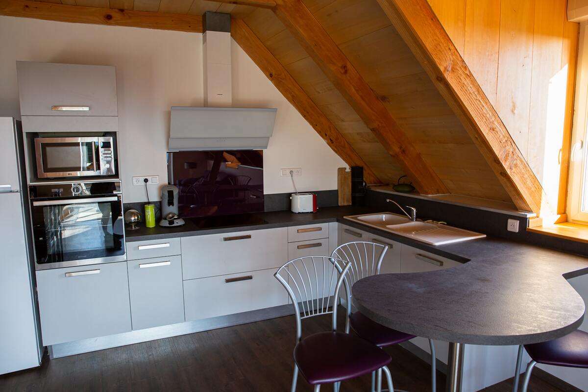Appartement 80 m² avec balcon et vue montagne à Saint-Côme-d'Olt - Photo 3