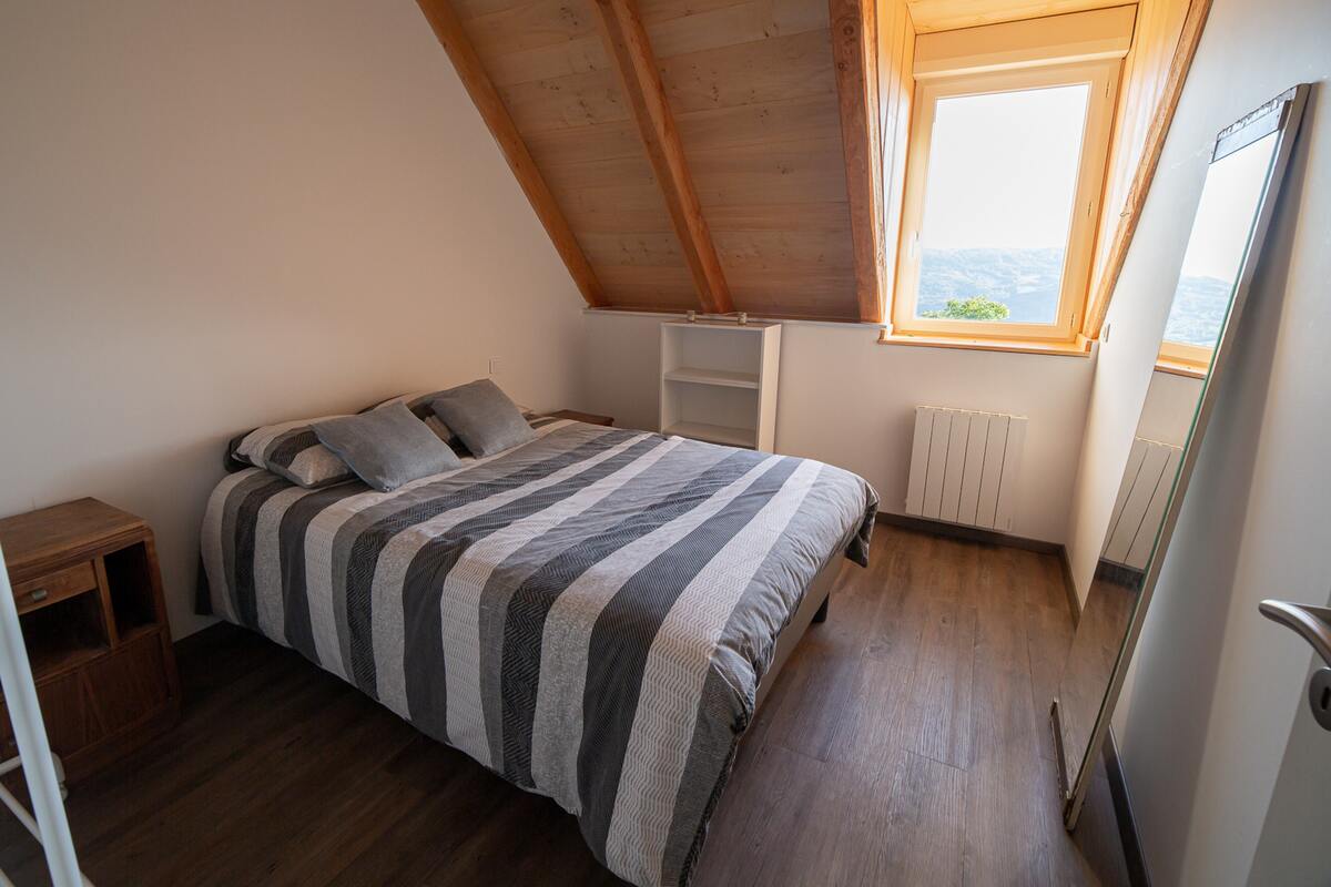 Appartement 80 m² avec balcon et vue montagne à Saint-Côme-d'Olt - Photo 5