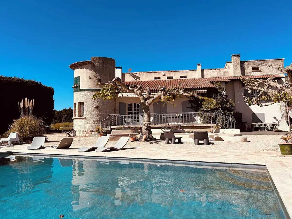 Villa Provençale 7 chambres, piscine et jardin 8000 m² - Photo 1