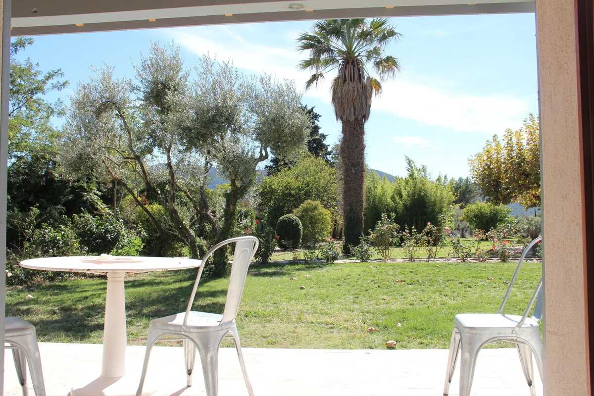 Villa Provençale 7 chambres, piscine et jardin 8000 m² - Photo 19