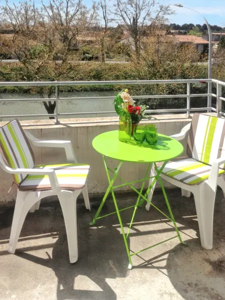 Location appartement à Carcassonne, Appartement charmant à Carcassonne avec terrasse
