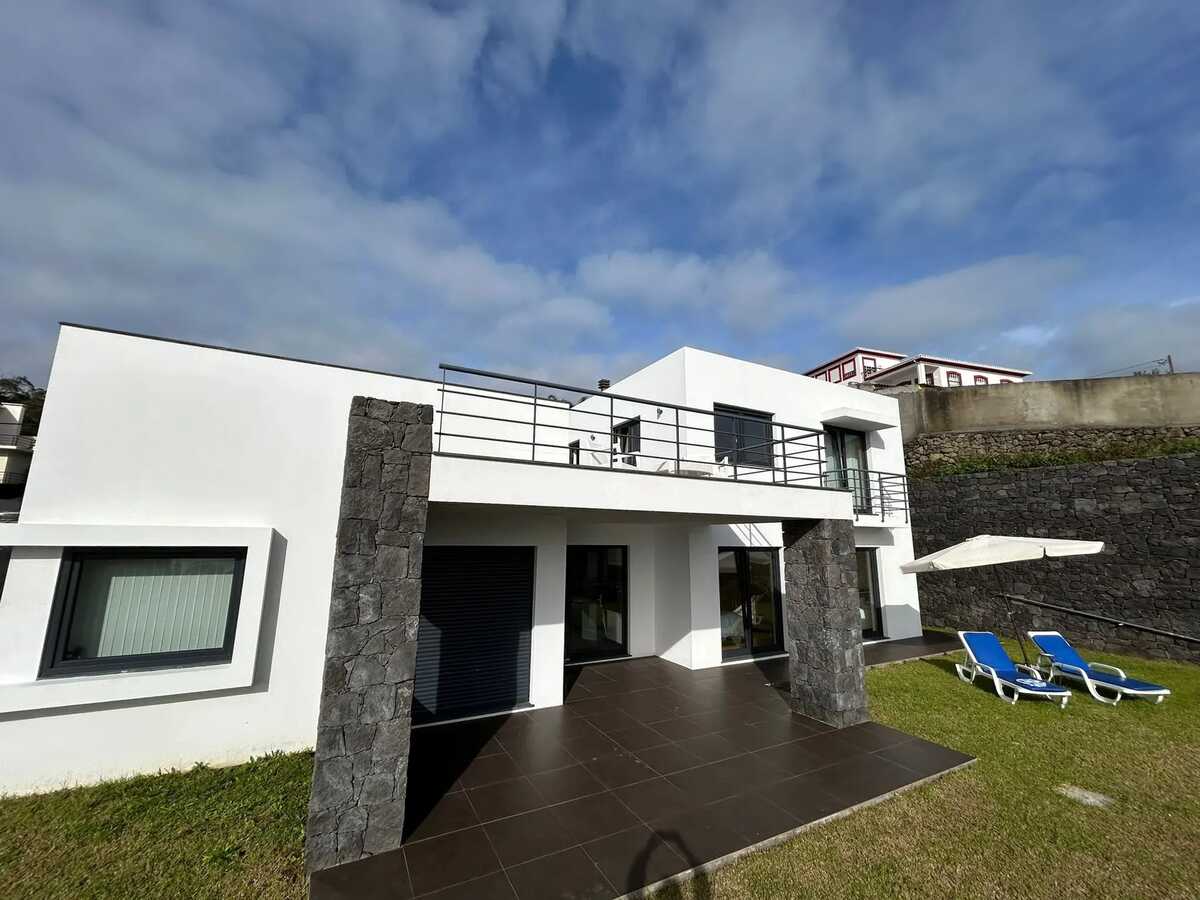 Maison 250 m² avec jardin clos à Angra do Heroísmo - Photo 1