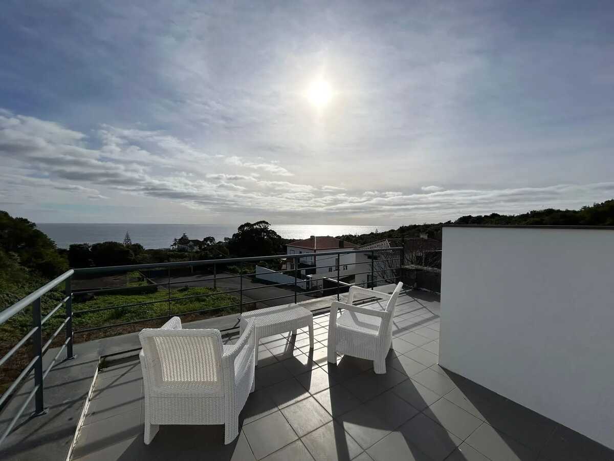 Maison 250 m² avec jardin clos à Angra do Heroísmo - Photo 2