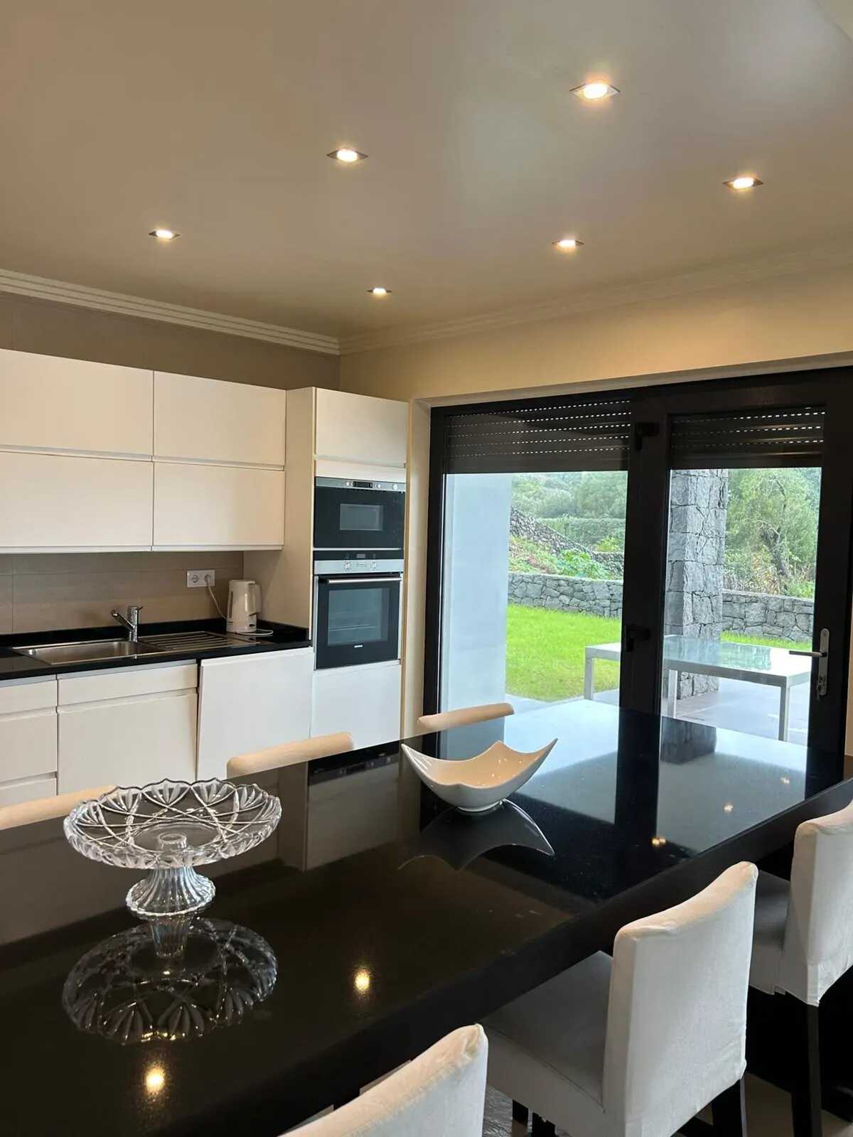 Maison 250 m² avec jardin clos à Angra do Heroísmo - Photo 13