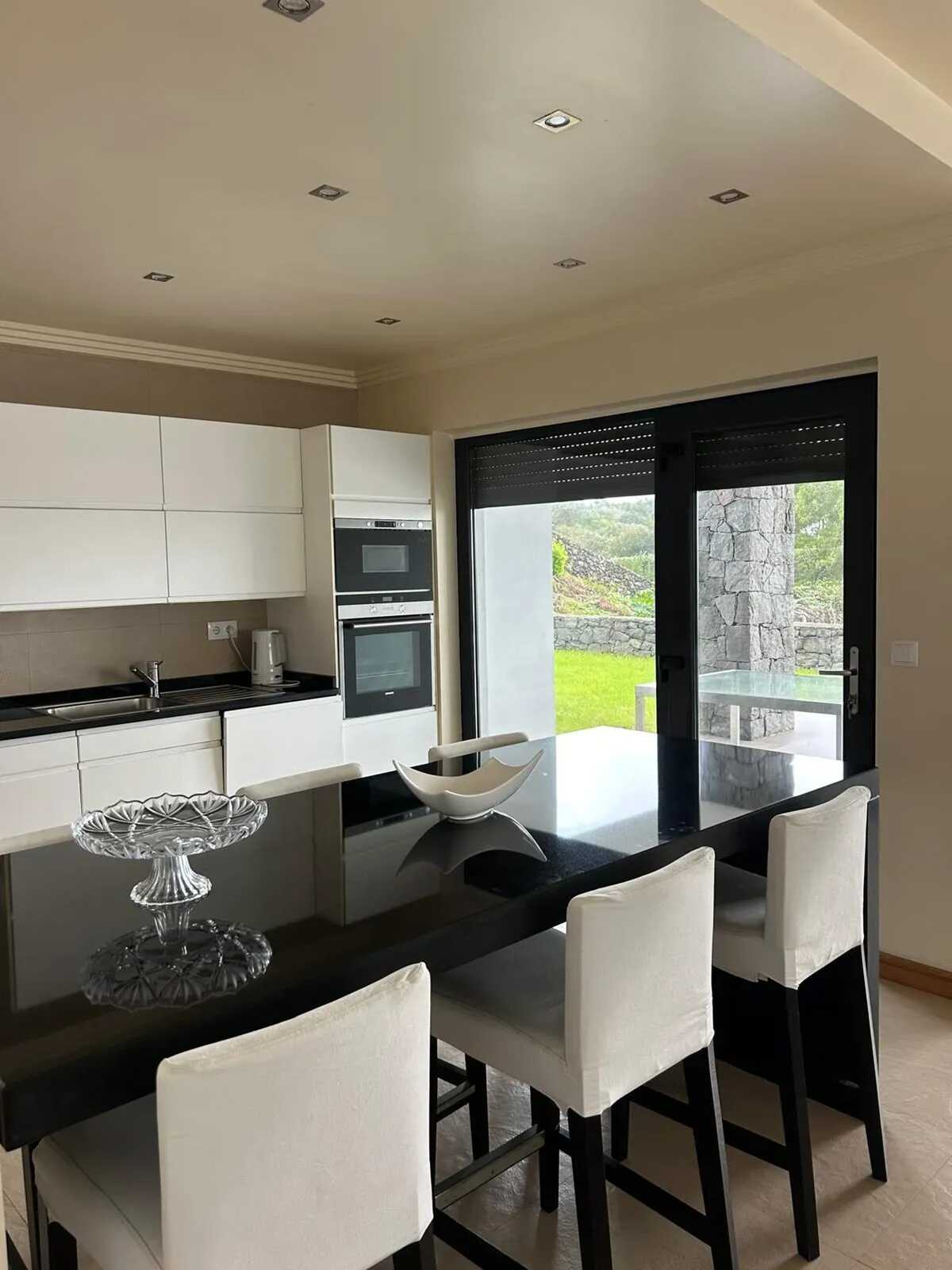 Maison 250 m² avec jardin clos à Angra do Heroísmo - Photo 15