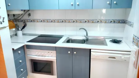 Maison ensoleillée à Santa Pola, piscine partagée - Photo 10