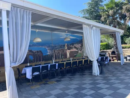 Maison avec piscine privée et jardin clôturé à Enna, 14 personnes : photo 3