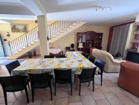 Maison avec piscine privée et jardin clôturé à Enna, 14 personnes : photo 6