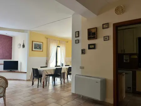Maison avec piscine privée et jardin clôturé à Enna, 14 personnes : photo 28