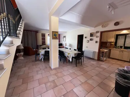 Maison avec piscine privée et jardin clôturé à Enna, 14 personnes : photo 33