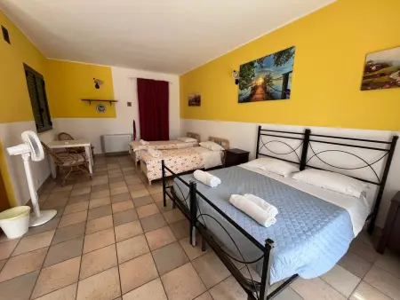 Maison avec piscine privée et jardin clôturé à Enna, 14 personnes : photo 38