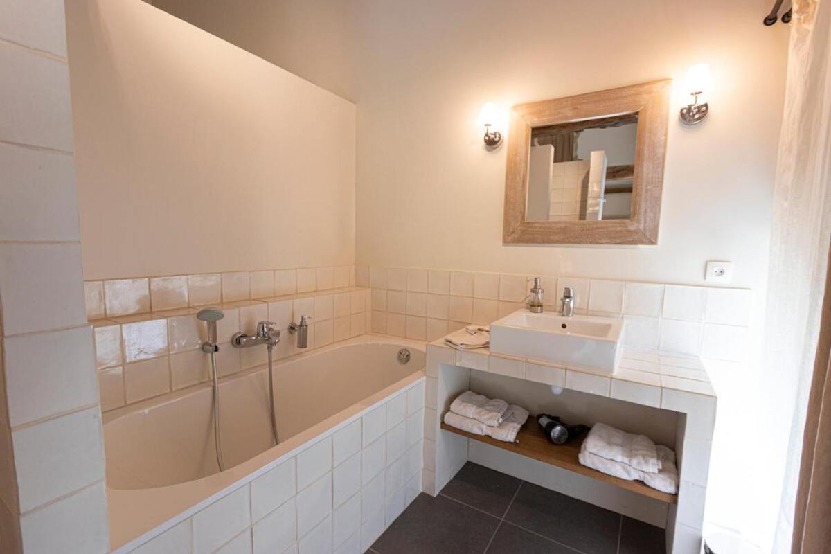 Appartement 50 m² avec terrasse et parking à Cons-la-Grandville - Photo 6