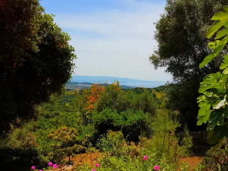 Maison charmante à Alata avec vue sur mer et ville - Photo 16