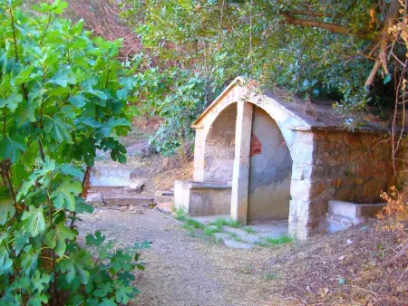 Maison charmante à Alata avec vue sur mer et ville - Photo 22