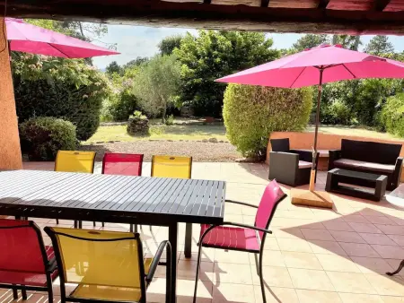 Villa charmante à Porto-Vecchio avec vue sur la montagne. - Photo 11